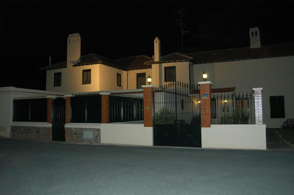 Riotinto Victorian House Minas de Ríotinto Exterior foto